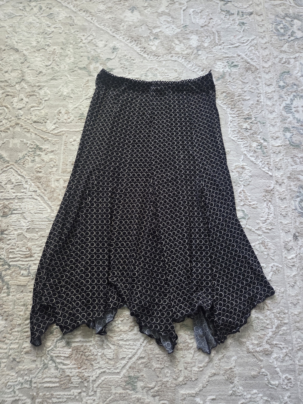 Black Circle-Print Asymmetrical Handkerchief Hem Skirt